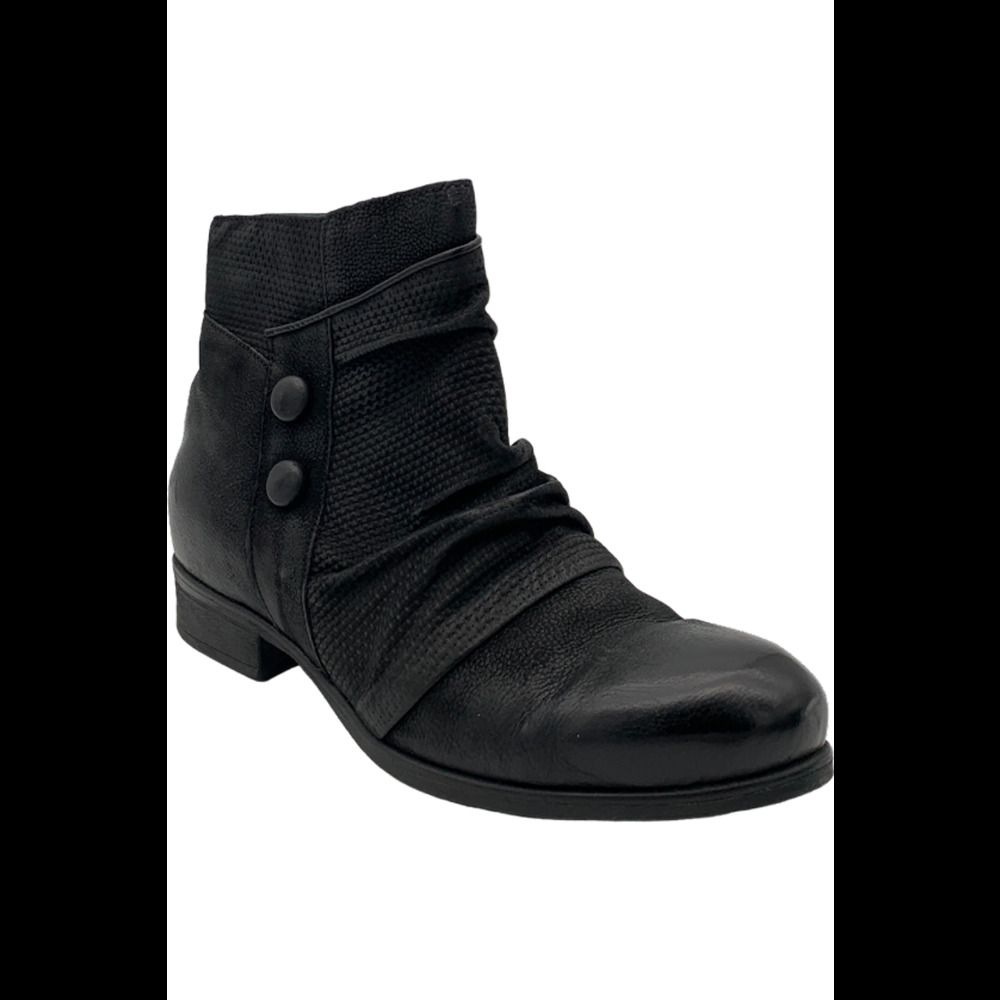 Miz Mooz Leather Ankle Boots Sallie Black - Medium